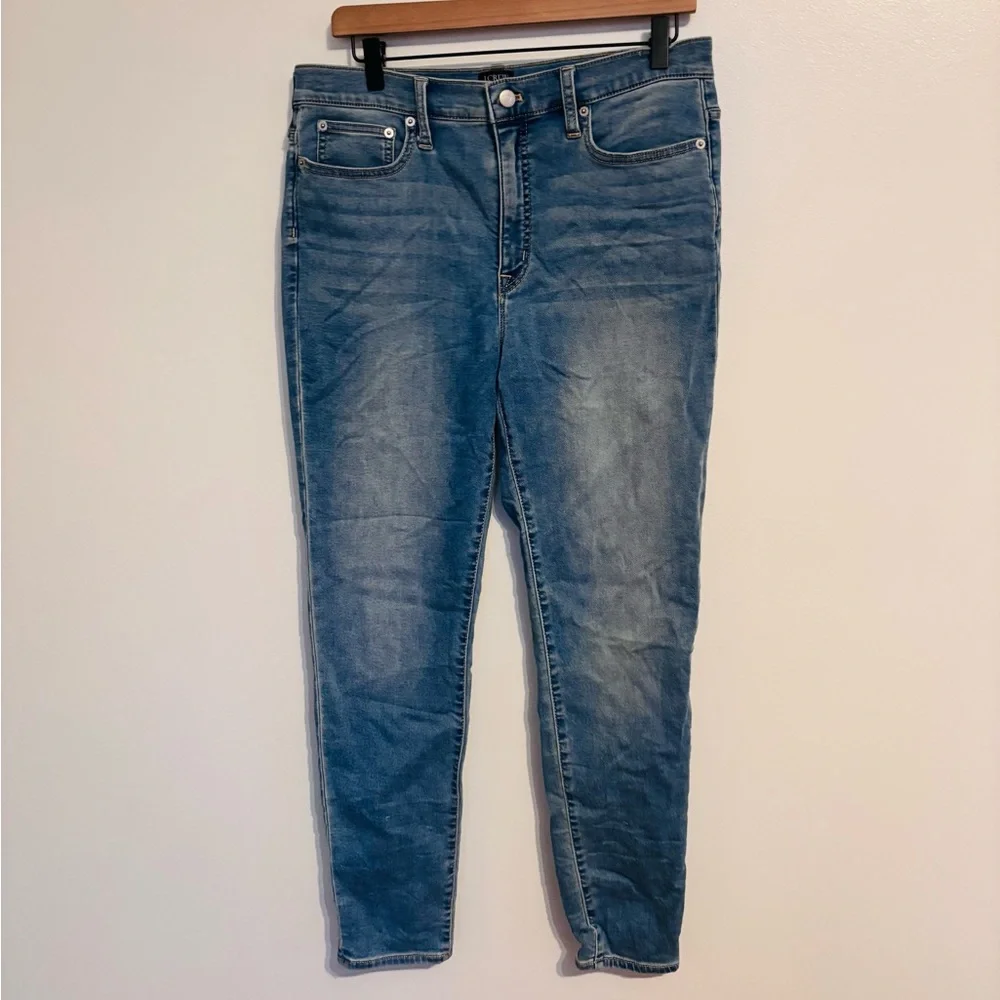 J Crew 9” high rise skinny jeans size 31